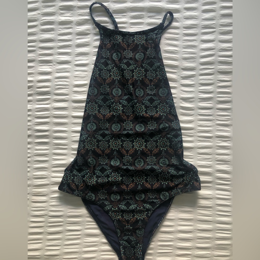 Women’s one piece swimsuit